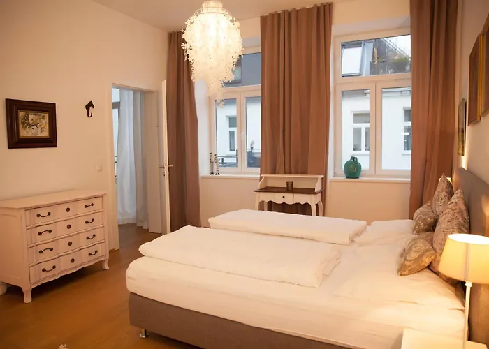 Traumwohnung Wiener Altbau - Zentral- Apartamento *